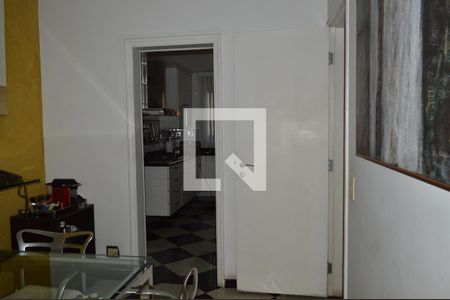 Apartamento à venda com 204m², 4 quartos e 4 vagasVaranda gourmet