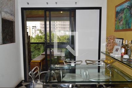 Apartamento à venda com 204m², 4 quartos e 4 vagasAcesso a varanda