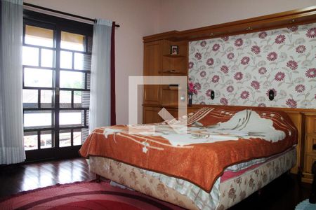 Casa à venda com 340m², 4 quartos e 4 vagas Casa à venda com 340m², 4 quartos e 4 vagasQuarto 1