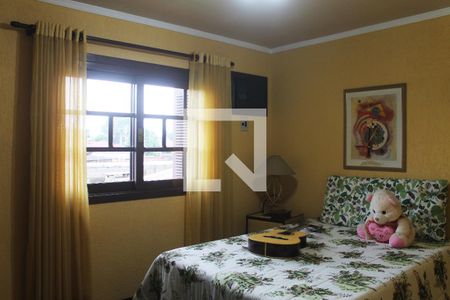 Casa à venda com 340m², 4 quartos e 4 vagas Casa à venda com 340m², 4 quartos e 4 vagasQuarto 3