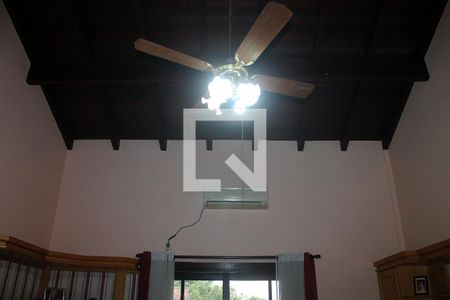 Casa à venda com 340m², 4 quartos e 4 vagas Casa à venda com 340m², 4 quartos e 4 vagasQuarto 1