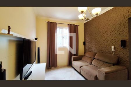 Sala de apartamento para alugar com 2 quartos, 46m² em Centro, Contagem