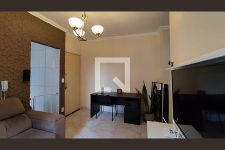 Sala de apartamento para alugar com 2 quartos, 46m² em Centro, Contagem