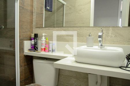 Apartamento à venda com 62m², 2 quartos e 1 vaga Apartamento à venda com 62m², 2 quartos e 1 vagaBanheiro 2