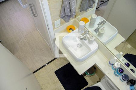 Apartamento à venda com 62m², 2 quartos e 1 vaga Apartamento à venda com 62m², 2 quartos e 1 vagaBanheiro
