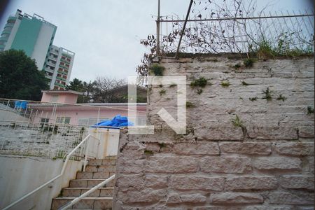 Casa à venda com 324m², 4 quartos e 5 vagas Casa à venda com 324m², 4 quartos e 5 vagasvista do Quarto 2