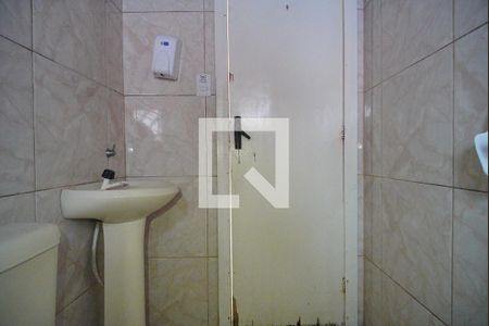 Casa à venda com 324m², 4 quartos e 5 vagas Casa à venda com 324m², 4 quartos e 5 vagasÁrea externa
