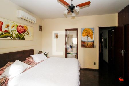 Apartamento à venda com 321m², 5 quartos e 1 vagaBanheiro