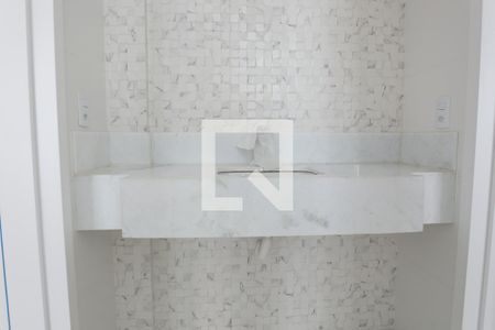 Apartamento à venda com 266m², 4 quartos e 3 vagasBanheiro semi suite 1- 2