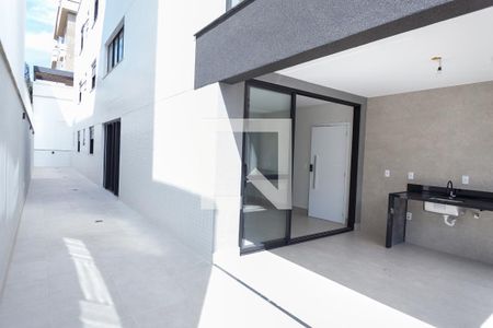 Apartamento à venda com 266m², 4 quartos e 3 vagasarea privativa - varanda