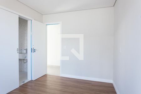 Apartamento à venda com 264m², 4 quartos e 3 vagassemi suite 2