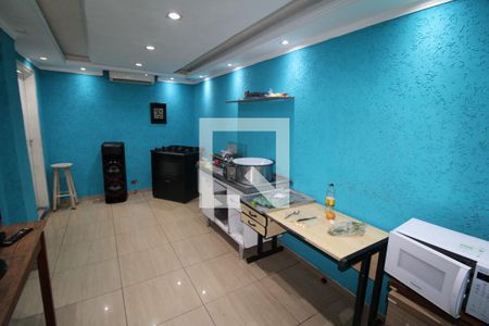 Casa à venda com 300m², 5 quartos e 2 vagasQuarto 6