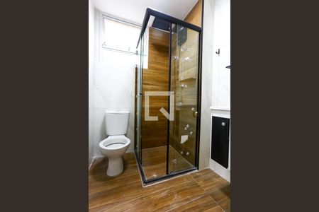 Apartamento à venda com 46m², 2 quartos e 1 vaga Apartamento à venda com 46m², 2 quartos e 1 vagaBanheiro