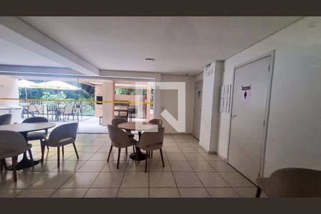 Apartamento à venda com 46m², 2 quartos e 1 vaga Apartamento à venda com 46m², 2 quartos e 1 vagaSalão de Festas