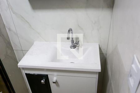 Apartamento à venda com 46m², 2 quartos e 1 vaga Apartamento à venda com 46m², 2 quartos e 1 vagaBanheiro