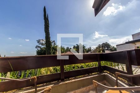 Apartamento à venda com 320m², 3 quartos e 4 vagas Apartamento à venda com 320m², 3 quartos e 4 vagasVaranda