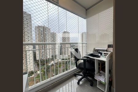 Apartamento à venda com 171m², 3 quartos e 3 vagasSacada da Suíte 1