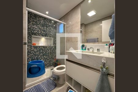 Apartamento à venda com 171m², 3 quartos e 3 vagasBanheiro da Suíte 2