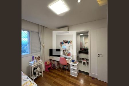 Apartamento à venda com 171m², 3 quartos e 3 vagasSuíte 3