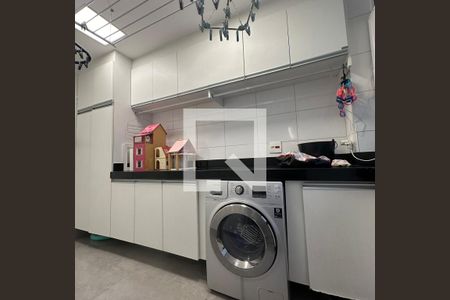 Apartamento à venda com 171m², 3 quartos e 3 vagasÁrea de Serviço