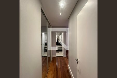 Apartamento à venda com 171m², 3 quartos e 3 vagasSuíte 1