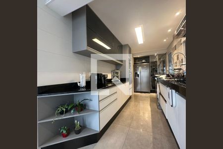 Apartamento à venda com 171m², 3 quartos e 3 vagasCozinha