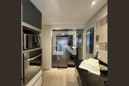 Apartamento à venda com 171m², 3 quartos e 3 vagasCozinha