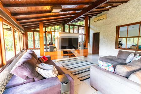 Casa à venda com 5000m², 4 quartos e 5 vagas Casa à venda com 5000m², 4 quartos e 5 vagas Andar Superior Sala 3