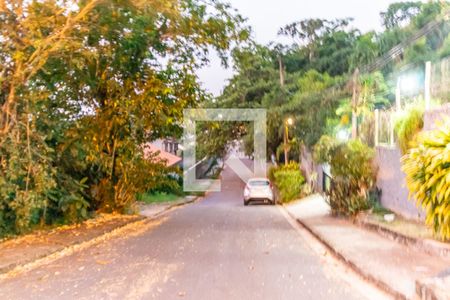 Casa à venda com 5000m², 4 quartos e 5 vagas Casa à venda com 5000m², 4 quartos e 5 vagasÁrea comum