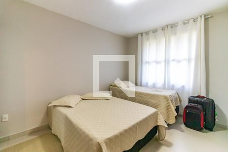 Casa à venda com 5000m², 4 quartos e 5 vagas Casa à venda com 5000m², 4 quartos e 5 vagasQuarto 1