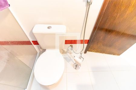 Casa à venda com 5000m², 4 quartos e 5 vagas Casa à venda com 5000m², 4 quartos e 5 vagasBanheiro Quarto 3