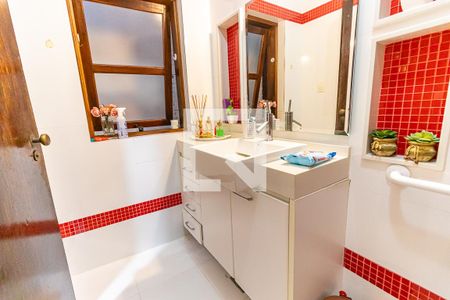 Casa à venda com 5000m², 4 quartos e 5 vagas Casa à venda com 5000m², 4 quartos e 5 vagasBanheiro Quarto 3