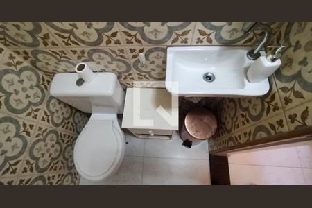 Apartamento à venda com 120m², 2 quartos e 2 vagasLavabo