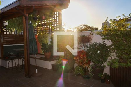 Apartamento à venda com 120m², 2 quartos e 2 vagasTerraço