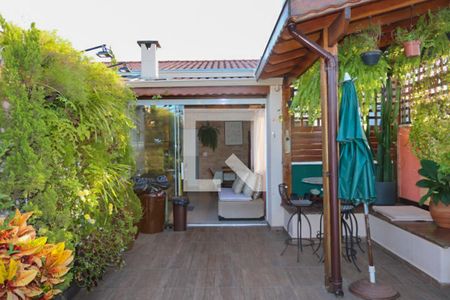 Apartamento à venda com 120m², 2 quartos e 2 vagasTerraço