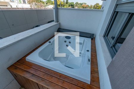Apartamento à venda com 97m², 2 quartos e 2 vagasJacuzzi