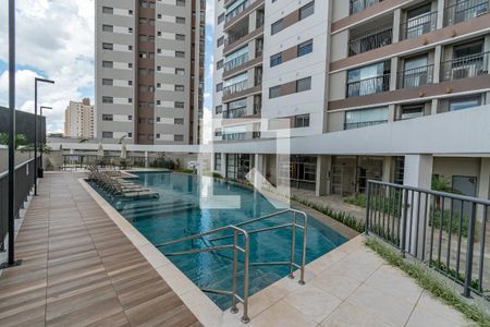 Apartamento à venda com 97m², 2 quartos e 2 vagasÁrea comum - Piscina