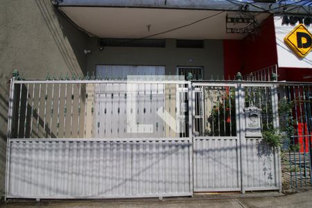 Apartamento à venda com 120m², 3 quartos e sem vagaFachada e portaria