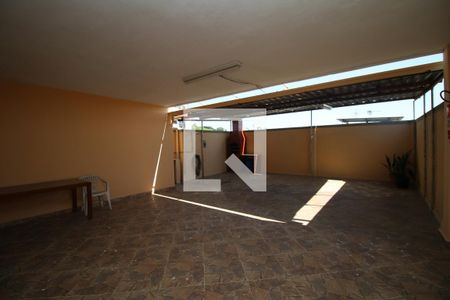 Apartamento à venda com 120m², 3 quartos e sem vagaÁrea comum - Salão de festas