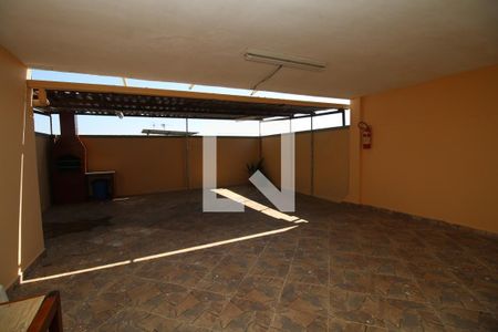 Apartamento à venda com 120m², 3 quartos e sem vagaÁrea comum - Salão de festas