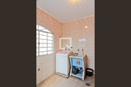 Casa à venda com 310m², 4 quartos e 2 vagas Casa à venda com 310m², 4 quartos e 2 vagasÁrea de Serviço