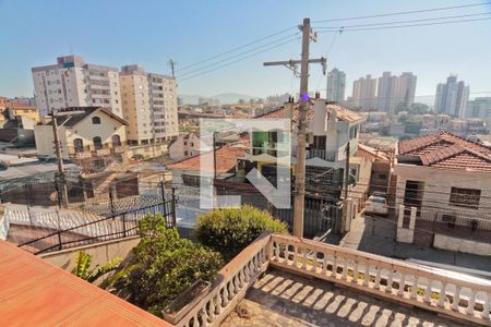 Casa à venda com 310m², 4 quartos e 2 vagas Casa à venda com 310m², 4 quartos e 2 vagasVista