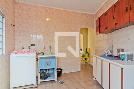 Casa à venda com 310m², 4 quartos e 2 vagas Casa à venda com 310m², 4 quartos e 2 vagasÁrea de Serviço