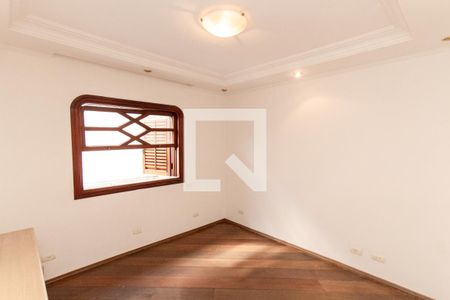 Casa à venda com 450m², 4 quartos e 6 vagas Casa à venda com 450m², 4 quartos e 6 vagasSuíte 4