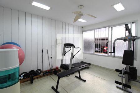 Apartamento à venda com 100m², 3 quartos e 1 vagaÁrea Comum - Academia