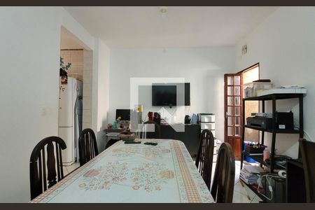 Casa à venda com 147m², 2 quartos e 2 vagasCozinha