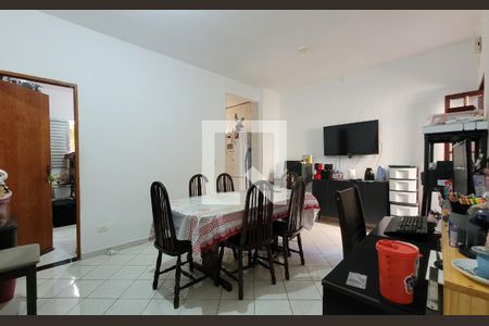 Casa à venda com 147m², 2 quartos e 2 vagasCozinha