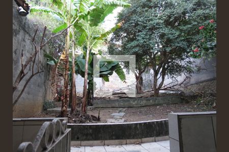 Casa à venda com 302m², 5 quartos e 4 vagasJardim