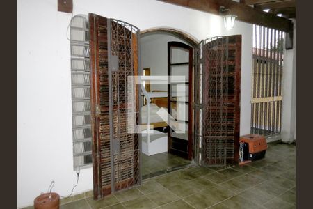 Casa à venda com 302m², 5 quartos e 4 vagasVaranda Quarto 5