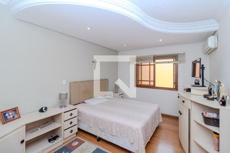 Casa para alugar com 500m², 5 quartos e 8 vagasQuarto Suíte 1